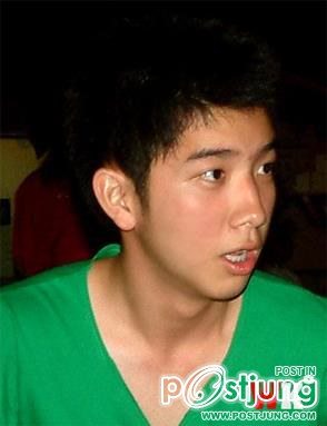 หนุ่มหล่อมัธยมน่ารัก