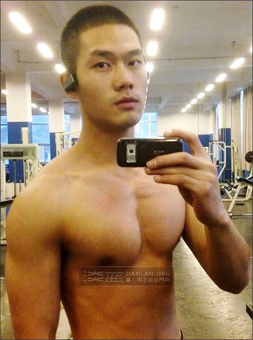 ตี๋๋๋๋๋๋๋ี๋ถ่ายรูปเอง