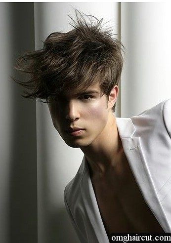 ทรงผมสำหรับ หนุ่มๆ ที่ฮิตฮอทไปยันปี 2012