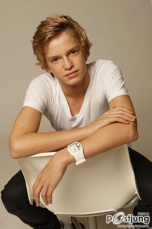 Cody Simpson :On my mind