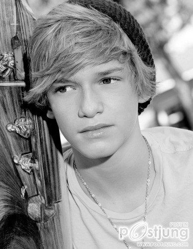 Cody Simpson :On my mind