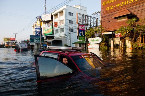 ประมวลภาพ น้ำท่วมกรุงเทพ จากสือเมืองนอก