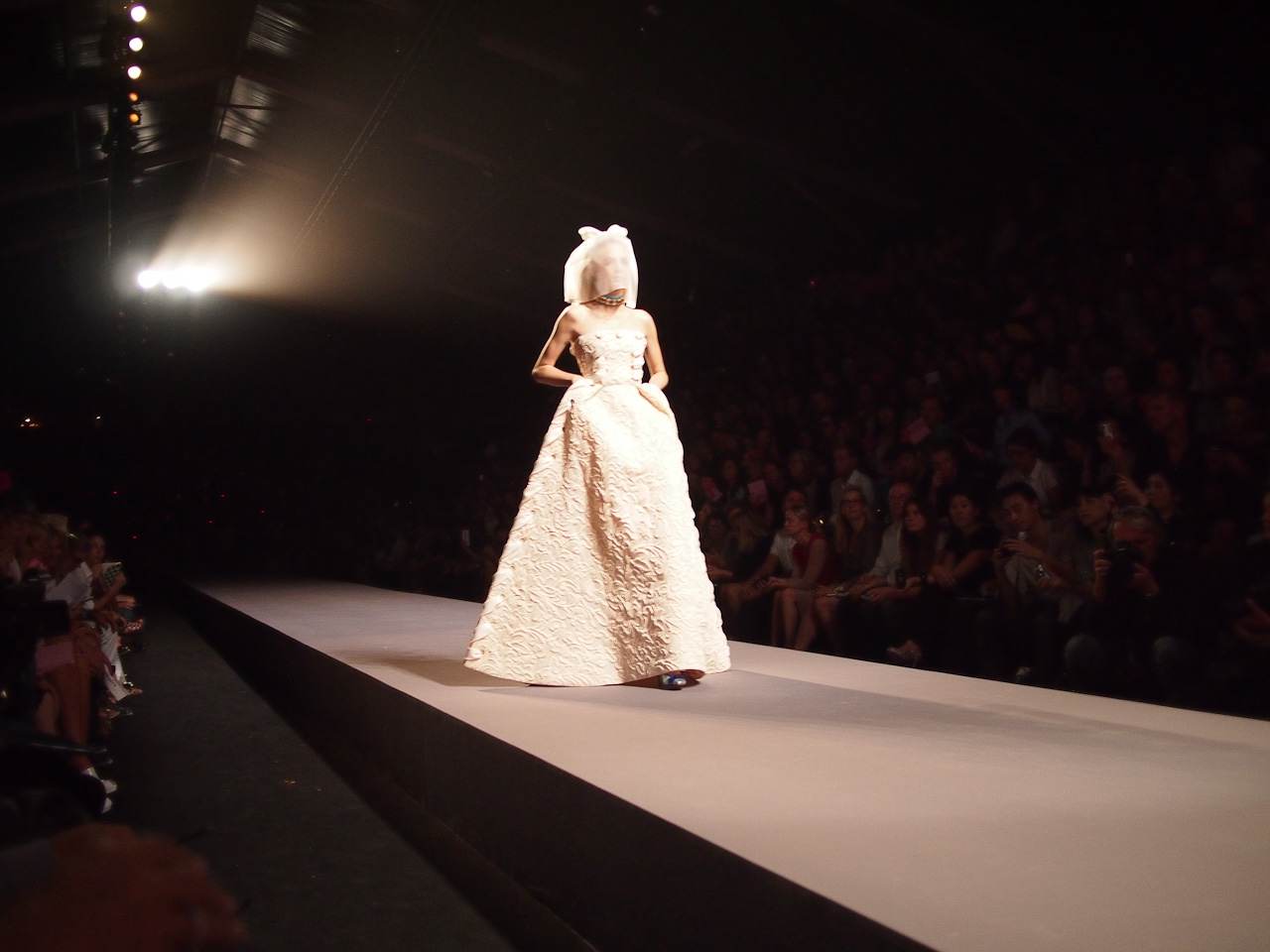 VIKTOR & ROLF SPRING/SUMMER 2012