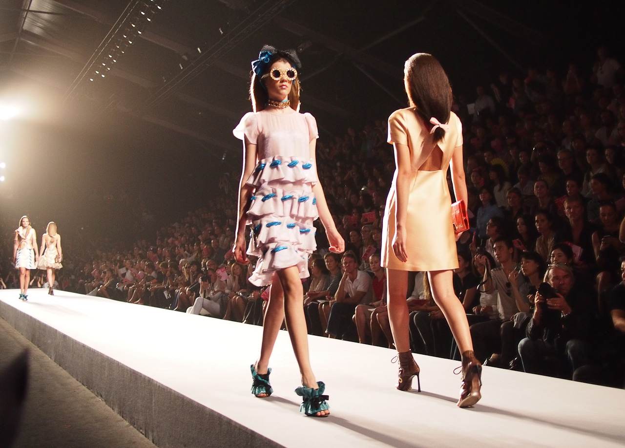 VIKTOR & ROLF SPRING/SUMMER 2012