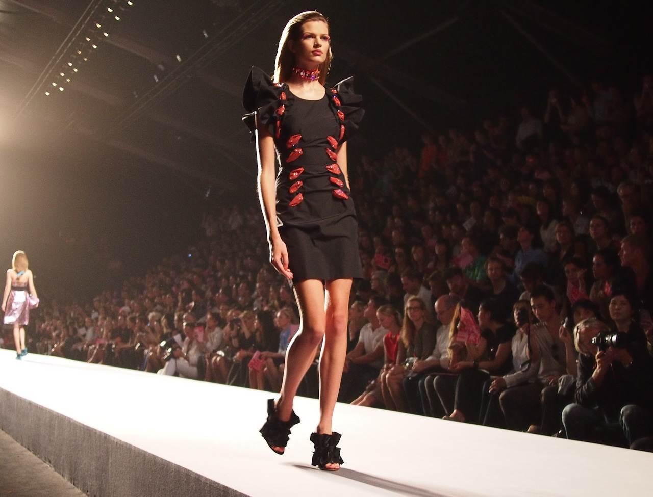 VIKTOR & ROLF SPRING/SUMMER 2012