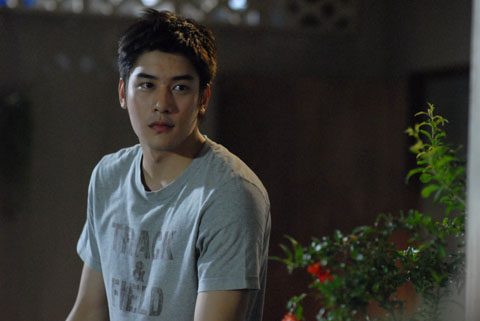 เคน ภูภูมิ โต้ เอ พาอัพหน้าใหม่ที่เกาหลี