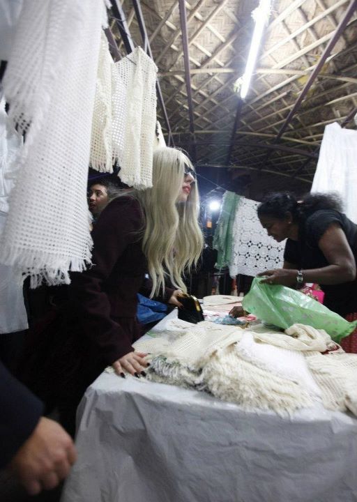 Lady Gaga 28.October.2011 Shopping in New Dehli