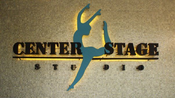 โรงเรียนสอนนางงาม By สถาบันฯ Center Stage