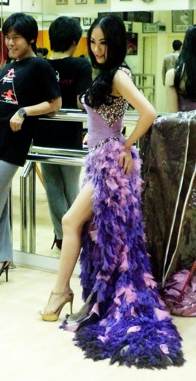 โรงเรียนสอนนางงาม By สถาบันฯ Center Stage.