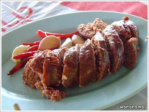 ทานส้มตำและอาหารอีสานกันค่ะ