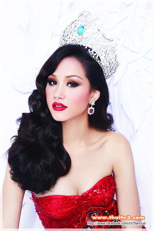 วีดีโอแนะนำตัว จูลี่ MTW 2011สวยงามหวานหยดย้อย สมความเป็นไทยมากค่ะ