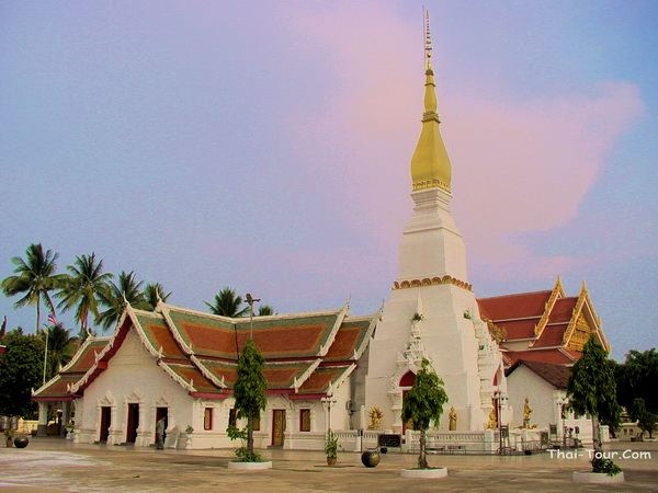 วัดพระธาตุเชิงชุม