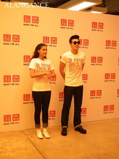 ภาพพี่โดม - น้องญาญ่า จากงานแกรนด์โอเพนนิ่ง ยูนิโคล่