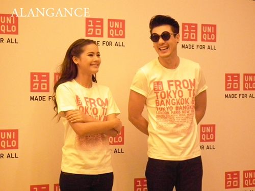 ภาพพี่โดม - น้องญาญ่า จากงานแกรนด์โอเพนนิ่ง ยูนิโคล่