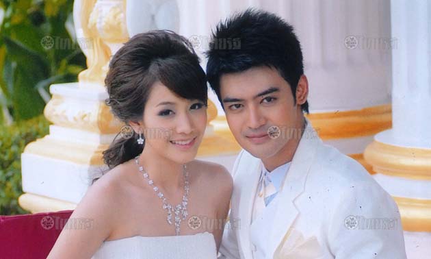รักในม่านเมฆ