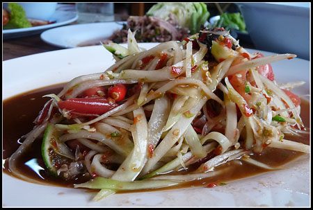 ตำลาว