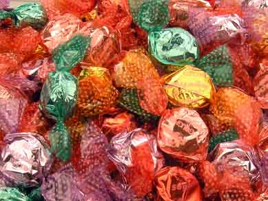กินขนมต้อนรับช่วงเทศกาลกันค่ะ