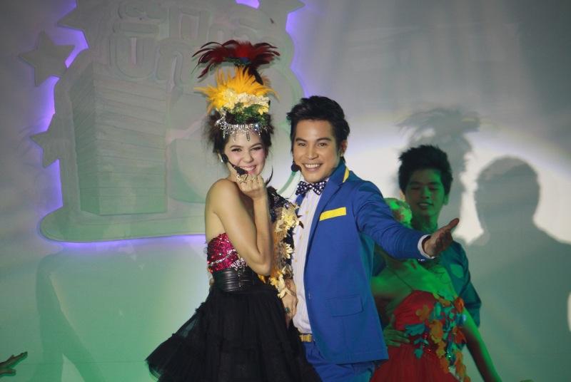 ชมพู่ อารยา ในมาดราชินีหมอรำ
