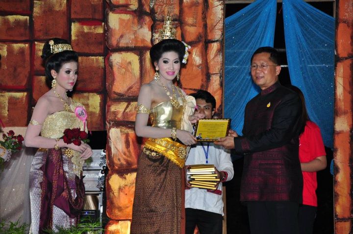 ขบวนแห่งานลอยกระทง มมส จัดยิ่งใหญ่
