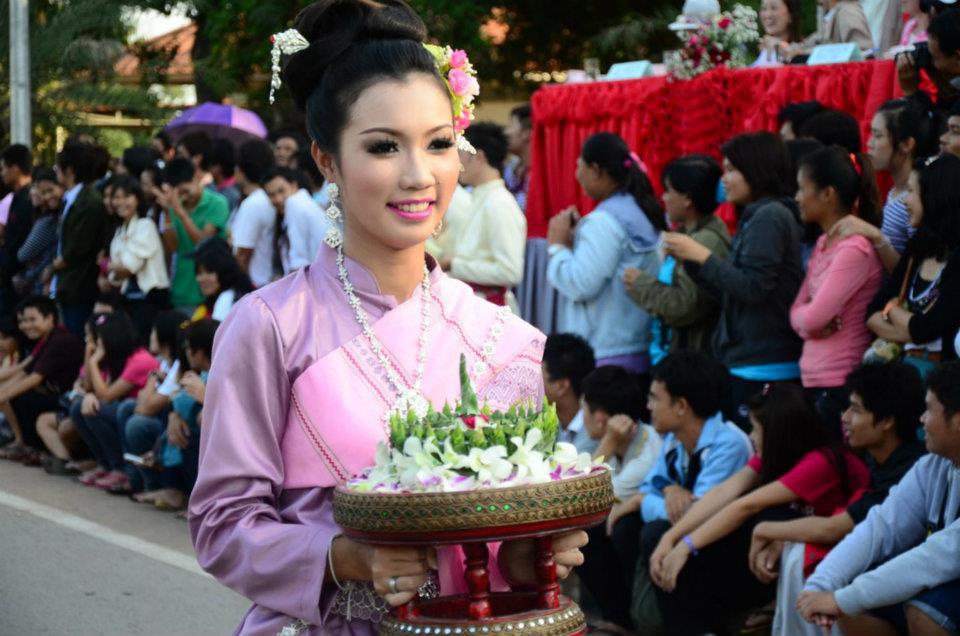 ขบวนแห่งานลอยกระทง มมส จัดยิ่งใหญ่