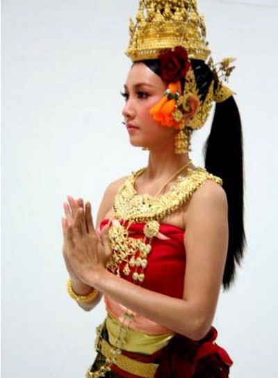 เมื่อนางเอก สวมใส่ชุดไทย ก็สวยวิจิตรงดงามไปอีกแบบ