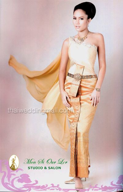 เมื่อนางเอก สวมใส่ชุดไทย ก็สวยวิจิตรงดงามไปอีกแบบ
