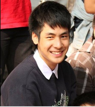 น้องนาวเดือนมช.หล่อดีค่ะ