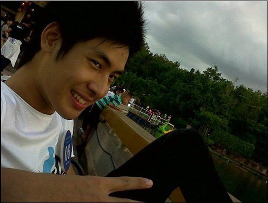 น้องนาวเดือนมช.หล่อดีค่ะ