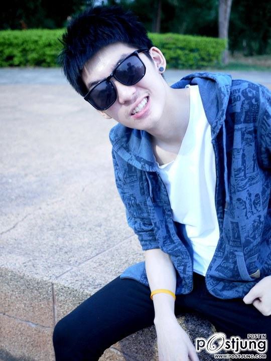 หนุ่มๆ ม.ขอนแก่น