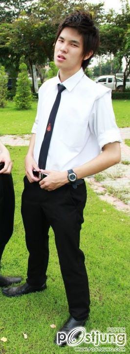 หนุ่มๆ ม.ขอนแก่น