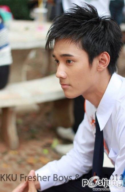 หนุ่มๆ ม.ขอนแก่น
