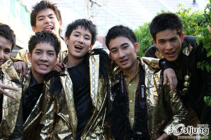 น้องเบลล์หลีดกรุงเทพคริสเตียน น่ารักดีนะคะ