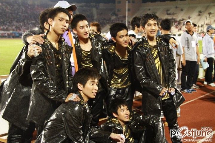 น้องเบลล์หลีดกรุงเทพคริสเตียน น่ารักดีนะคะ