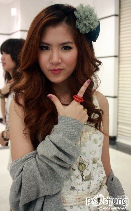 บุ๊ค เบสท์ vs แจม เนย