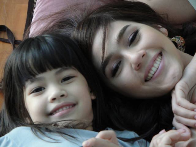 ดารากับเด็ก...น่าเอนดู๊ น่าเอ็นดูค่ะ