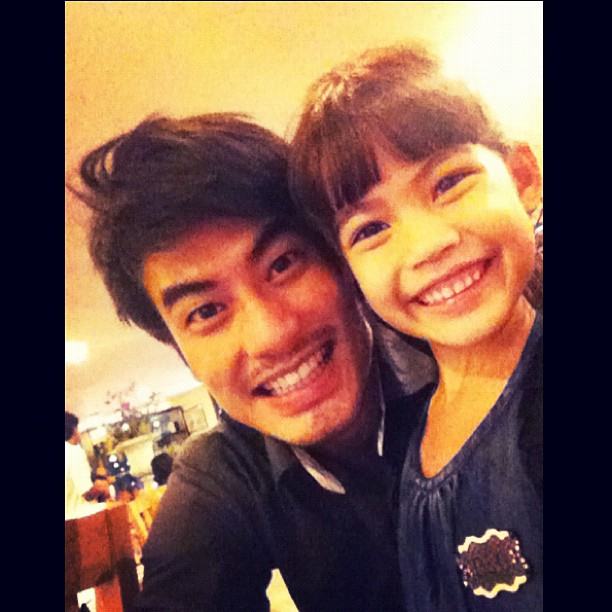 ดารากับเด็ก...น่าเอนดู๊ น่าเอ็นดูค่ะ
