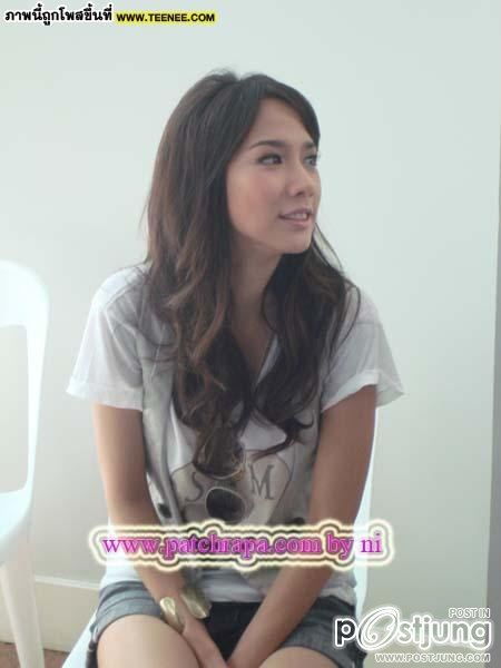 เริ่ดเบาๆสไตส์"อั้ม พัชราภา"ในชุดเสื้อยืดตัวเก๋!!!!!!