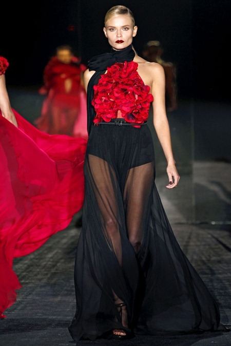 MILAN FASHION WEEK: GUCCI FALL 2011