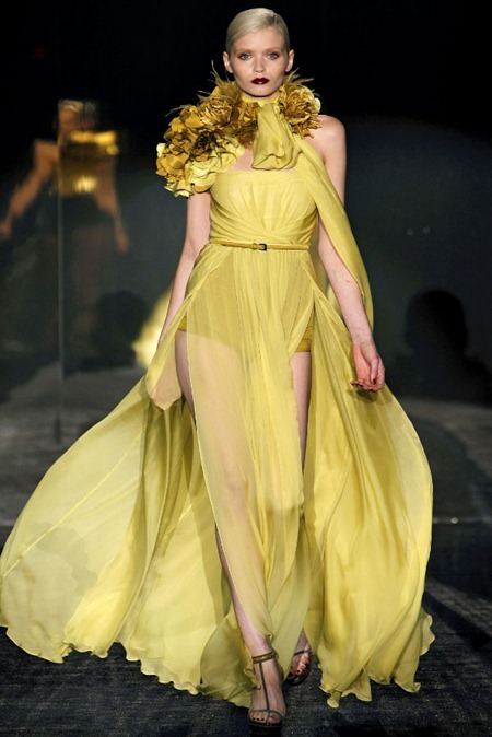MILAN FASHION WEEK: GUCCI FALL 2011
