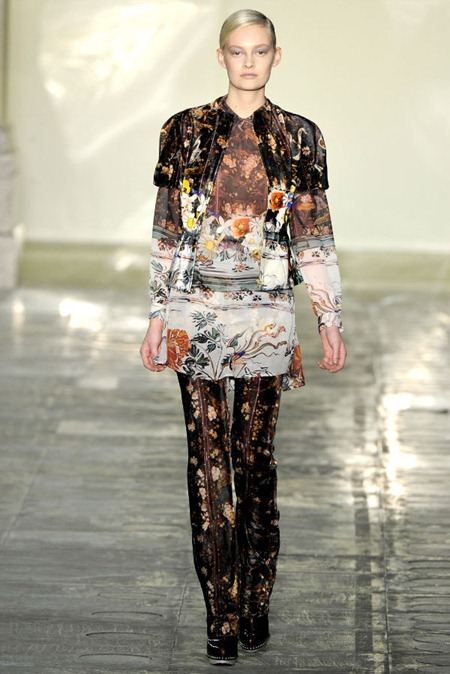 LONDON FASHION WEEK: MARY KATRANTZOU FALL 2011