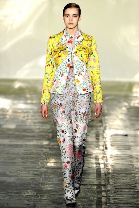 LONDON FASHION WEEK: MARY KATRANTZOU FALL 2011