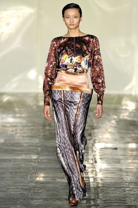LONDON FASHION WEEK: MARY KATRANTZOU FALL 2011