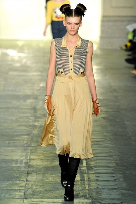LONDON FASHION WEEK: TOPSHOP UNIQUE FALL 2011