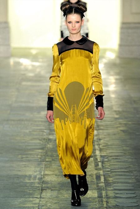 LONDON FASHION WEEK: TOPSHOP UNIQUE FALL 2011