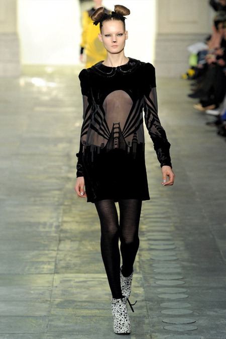 LONDON FASHION WEEK: TOPSHOP UNIQUE FALL 2011