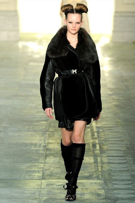 LONDON FASHION WEEK: TOPSHOP UNIQUE FALL 2011
