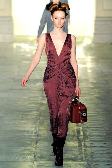 LONDON FASHION WEEK: TOPSHOP UNIQUE FALL 2011