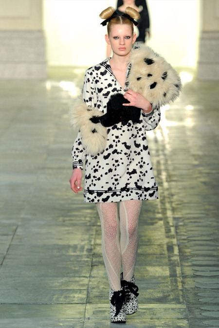 LONDON FASHION WEEK: TOPSHOP UNIQUE FALL 2011
