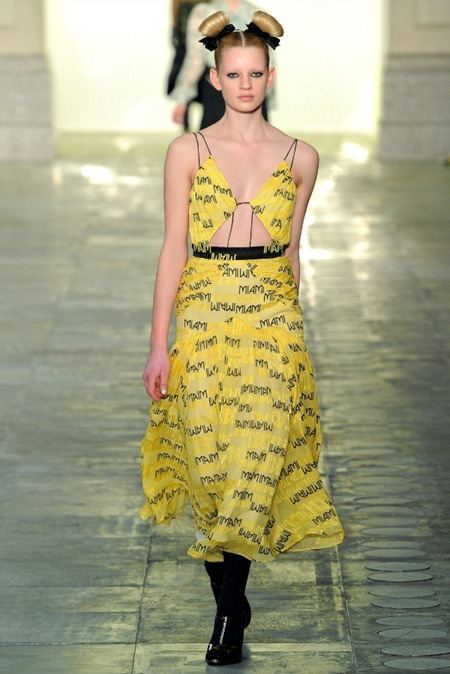 LONDON FASHION WEEK: TOPSHOP UNIQUE FALL 2011