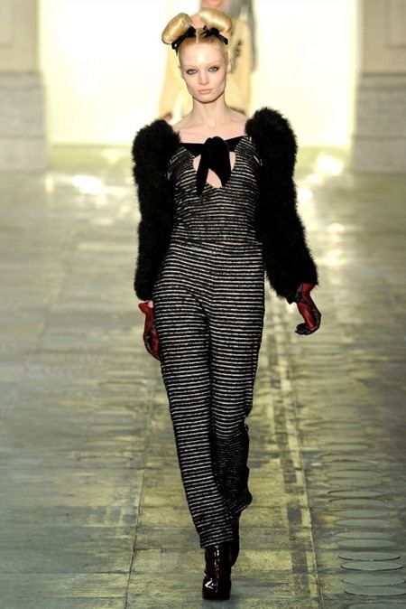 LONDON FASHION WEEK: TOPSHOP UNIQUE FALL 2011